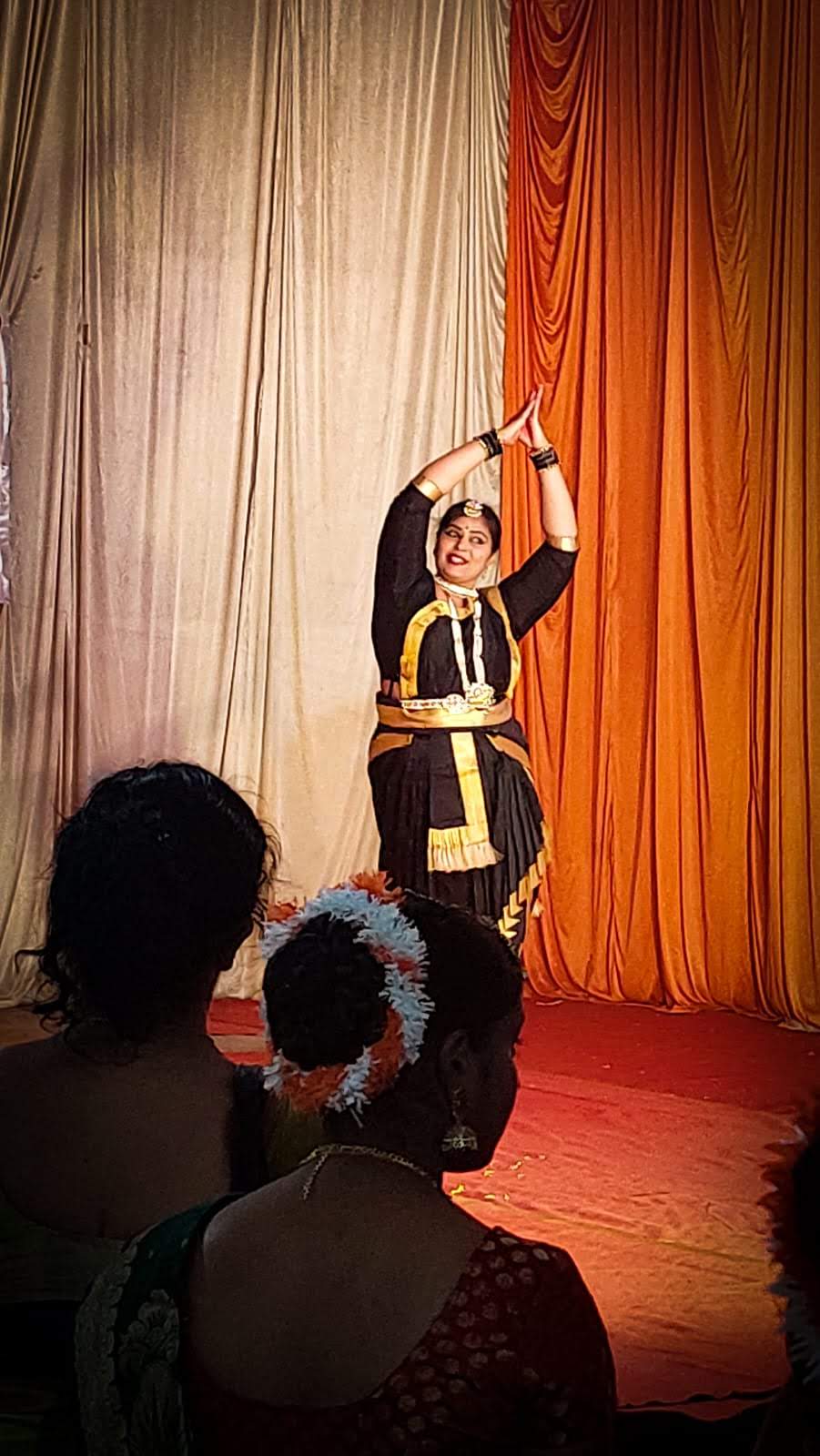 Performance 11