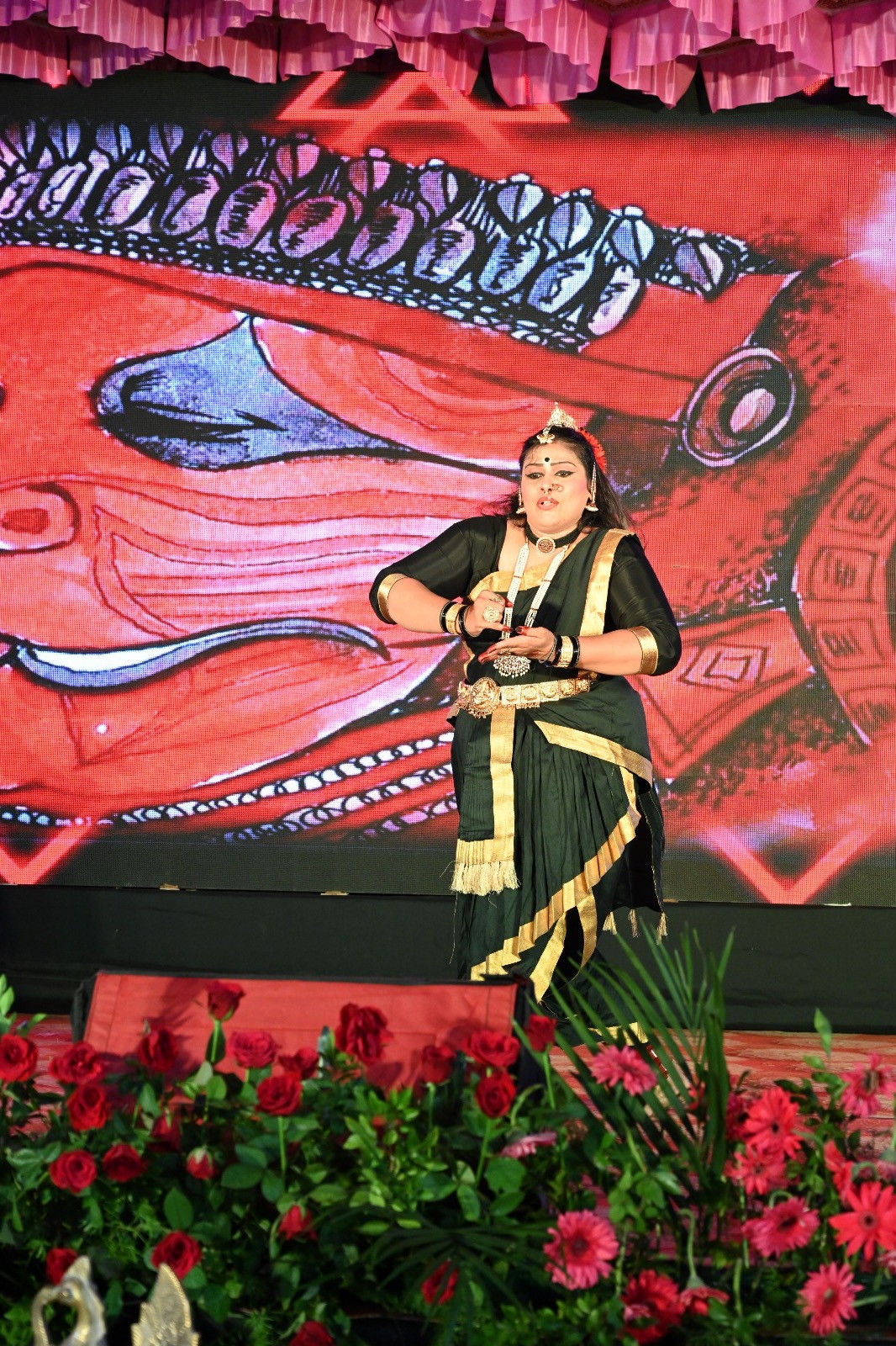 Divyalasya classical dance performance